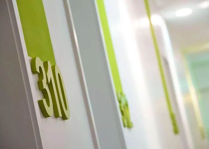 Wyndham Garden Centre Koenigsallee 4*