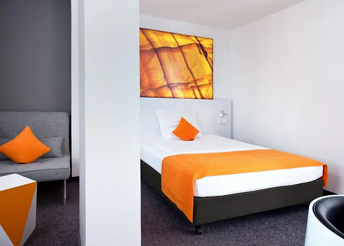 Wyndham Garden Centre Koenigsallee 4*