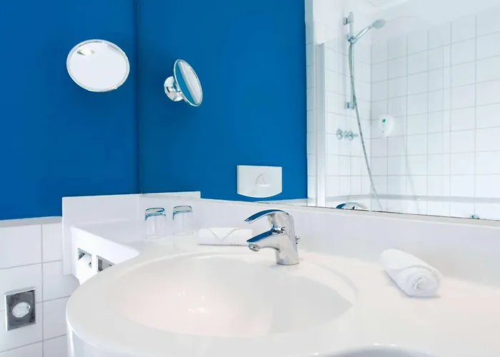 Wyndham Garden Centre Koenigsallee Szálloda Düsseldorf