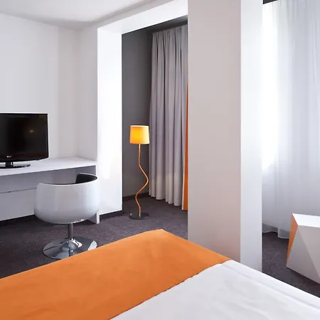 Wyndham Garden Centre Koenigsallee Hotel Düsseldorf