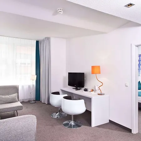 Hotell Wyndham Garden Centre Koenigsallee