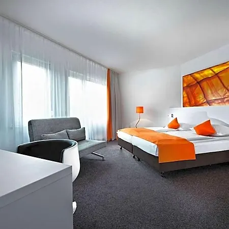 Wyndham Garden Centre Königsallee Hotel