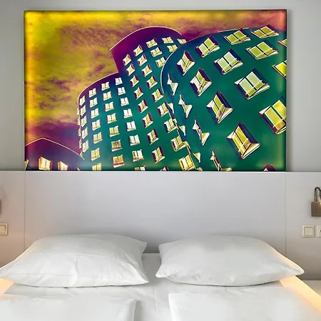 Wyndham Garden Centre Koenigsallee 4* Düsseldorf
