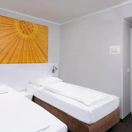 Wyndham Garden Centre Koenigsallee Hotell