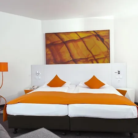 Wyndham Garden Centre Koenigsallee