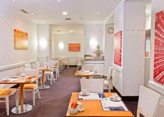 Otel Wyndham Garden Centre Koenigsallee