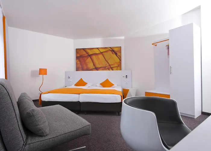 Wyndham Garden Centre Koenigsallee 4*