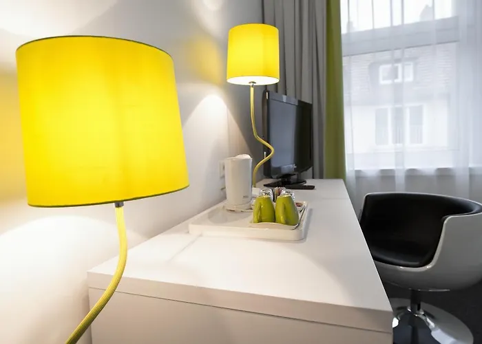 Wyndham Garden Centre Koenigsallee 4*