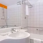 Hotel Wyndham Garden Centre Koenigsallee 4*