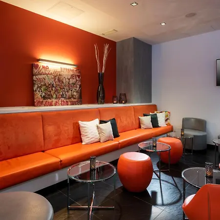 Hotel Wyndham Garden Centre Koenigsallee 4*